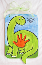 Dinosaur-Hand-Impression