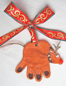 Reindeer-hand-ornament2