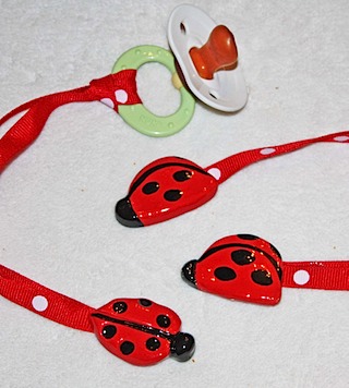 Sculpted Ladybug Baby Clip